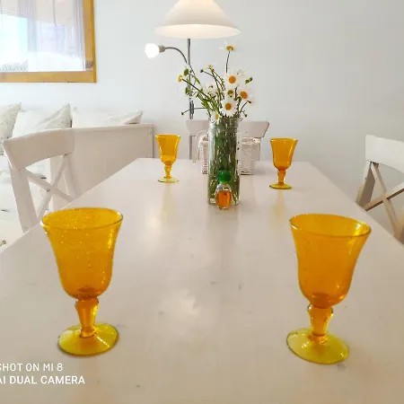 דירה Zum Wohlfuehlen Fuer Max 5 Erwachsene Und 1 Kind, Schwimmbad Vor Der Tuer, Tiere Erlaubt *