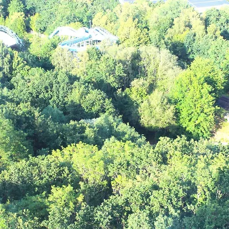 Zum Wohlfuehlen Fuer Max 5 Erwachsene Und 1 Kind, Schwimmbad Vor Der Tuer, Tiere Erlaubt