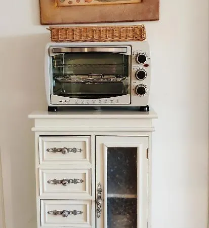 דירה Zum Wohlfuehlen Fuer Max 5 Erwachsene Und 1 Kind, Schwimmbad Vor Der Tuer, Tiere Erlaubt