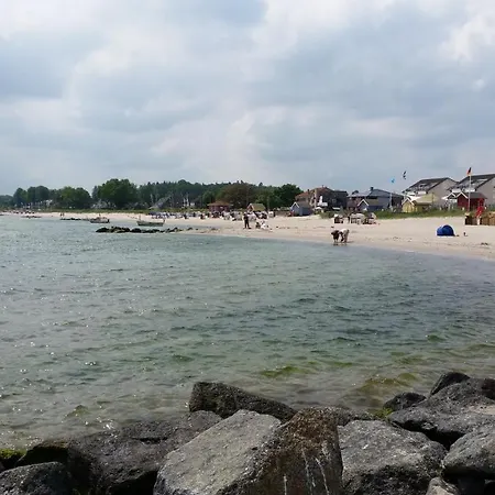Zum Wohlfuehlen Fuer Max 5 Erwachsene Und 1 Kind, Schwimmbad Vor Der Tuer, Tiere Erlaubt Διαμέρισμα